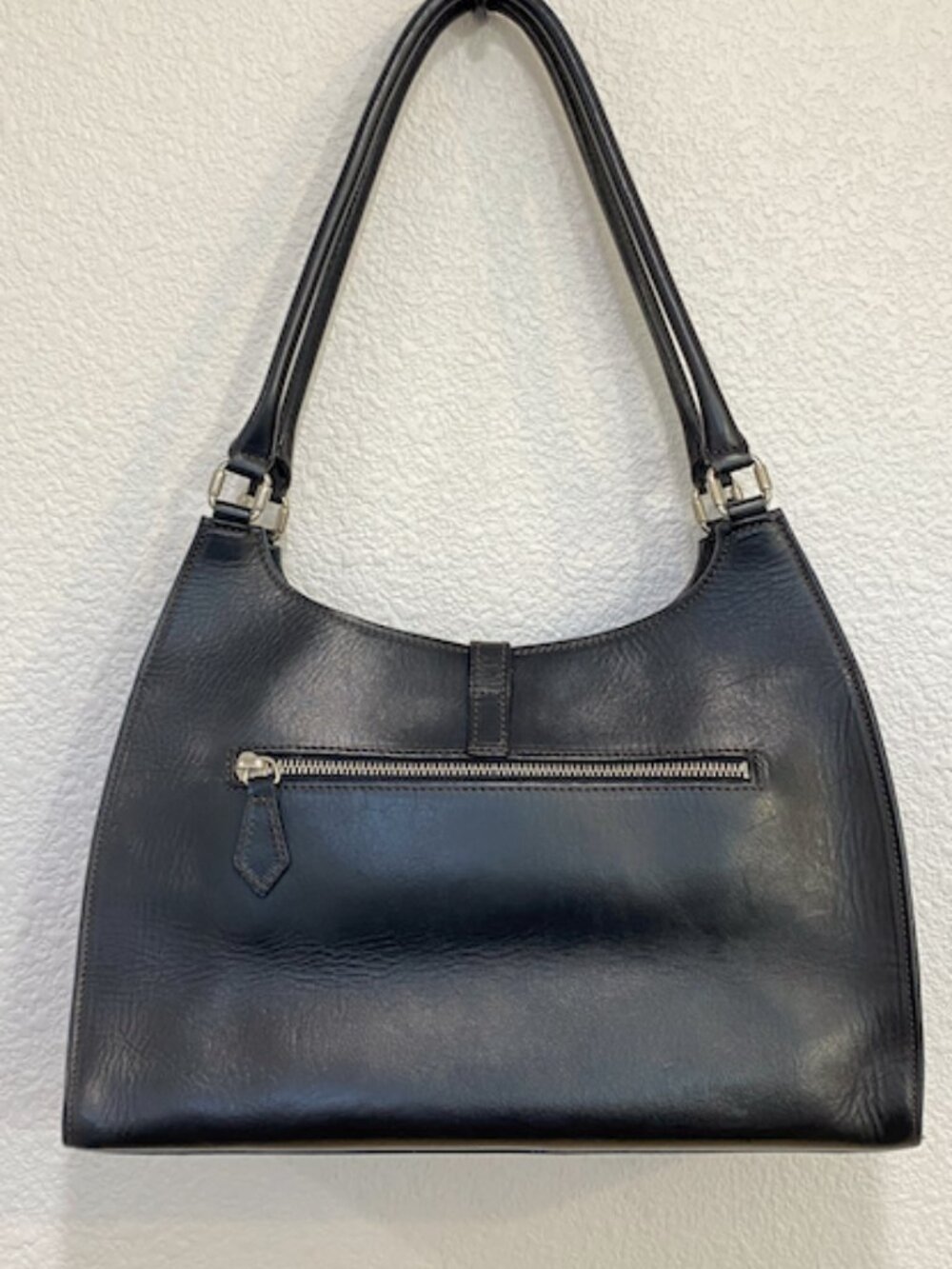 Vintage Dooney & Bourke Made In Italy Black Leather Hobo Shoulder Bag Turn lock - Picture 3 of 14